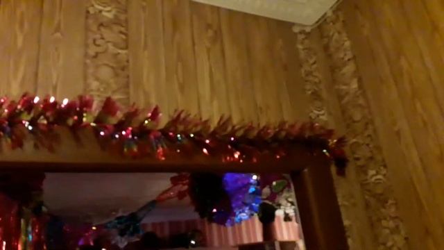 Новый( 2017-2018) год. Живая Ёлка , Люсенька ,Украшение Квартиры, Советские Гирлянды и Игрушки . смотреть онлайн