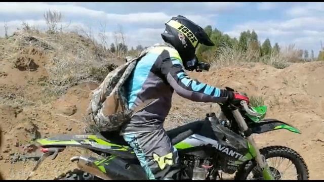 НАРЕЗКА статусов для ватсапа WhatsApp курезы .падения. подъемы. прыжки. горки AVANTIS A7 LUX 174 MN смотреть онлайн