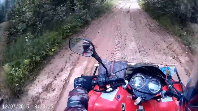 Гоним по лесу на квадре 70 км/ч смотреть онлайн