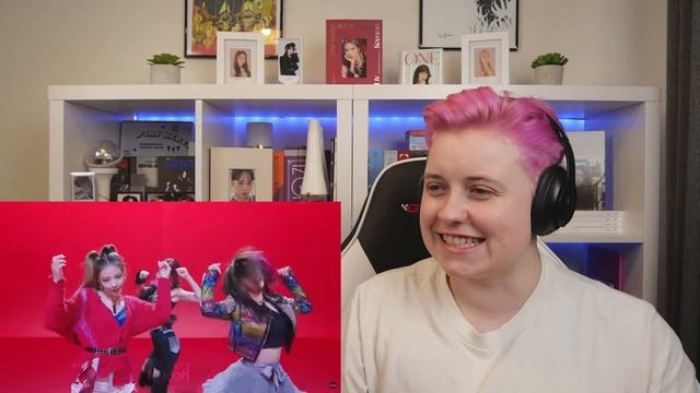 REACTION to ITZY - SWIPE MV & LOCO STUDIO CHOOM & RELAY смотреть онлайн