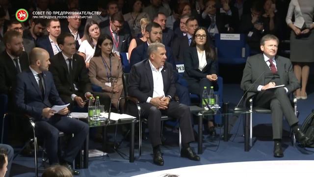 Рустам Минниханов: «Решение по самозанятым правильное, но некоторые вопросы требуют доработок» смотреть онлайн