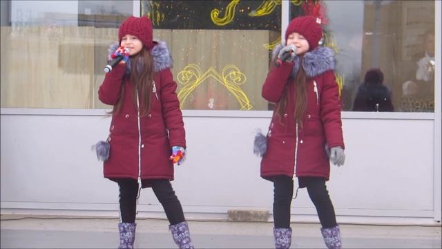 Уличные гулянья с участием артистов Нововолковской территории Централизованной клубной системы смотреть онлайн