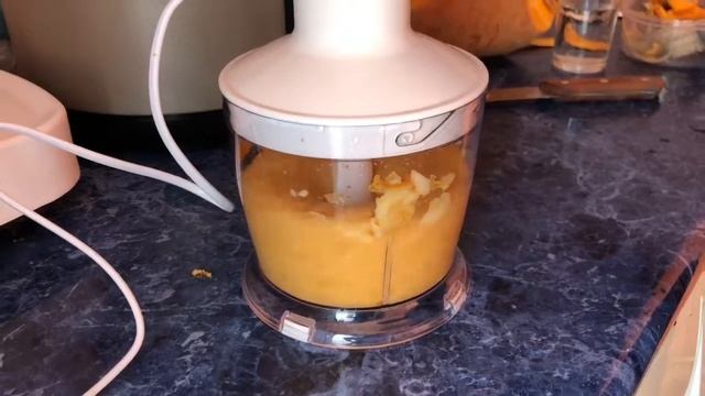 Овсяная каша на воде с изюмом и тыквой смотреть онлайн