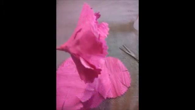 гвоздика из гофрированной бумаги смотреть онлайн