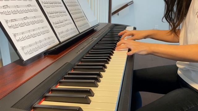 Beginner Learning Piano (1 month) - Second Song 'Amélie' смотреть онлайн