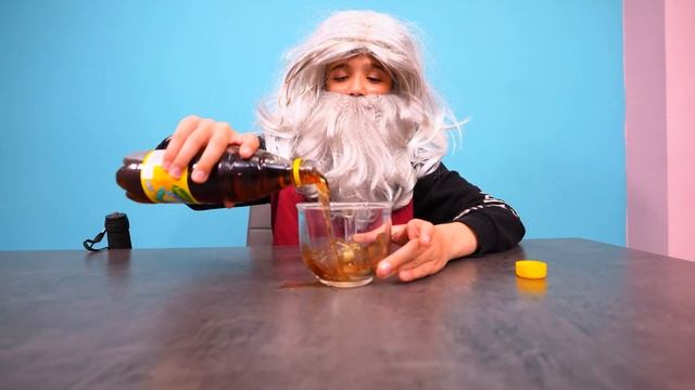 РЕБЕНОК, ВЗРОСЛЫЙ и СТАРИК ЧЕЛЛЕНДЖ ! смотреть онлайн