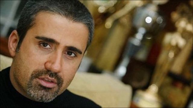 Emrah - Aklımda bir tek sen varsın смотреть онлайн