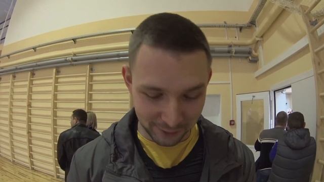 Леха выполняет КМС по жиму лежа. смотреть онлайн