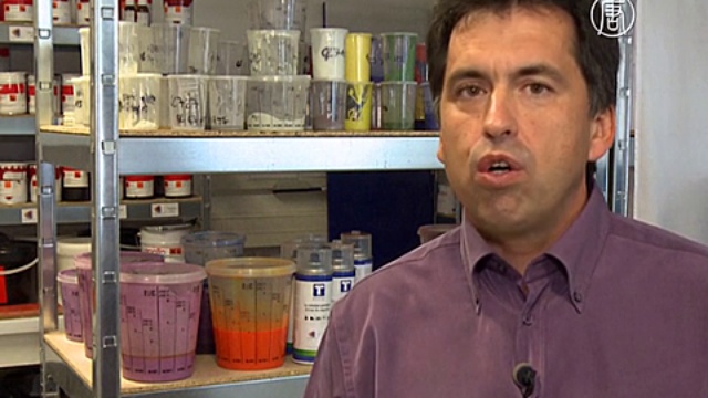 Французы запатентовали уникальную краску-хамелеон смотреть онлайн