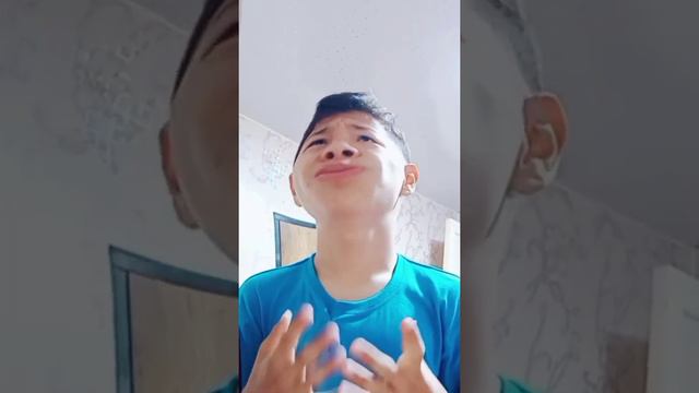 Как Поддерживают Друг Друга Парни И Девушки ! смотреть онлайн