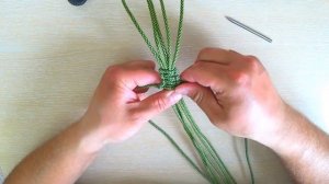 Торока, или переноска для дичи из паракорда своими руками. Как плести из паракорда плетение кобра .