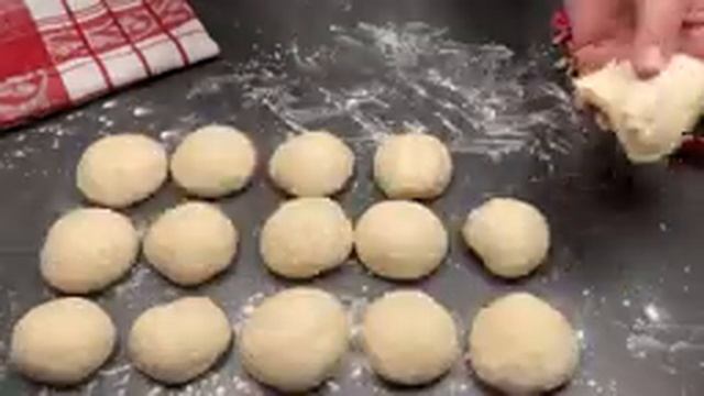 Das weichste und flauschigste FrühstücksBROT aller Zeiten❗️ Brot ohne Kneten❗️ Einfaches Rezept❗️ смотреть онлайн