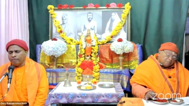 Sri Durga Parayana Mantra - Ooty Math - 15 October 2023 смотреть онлайн