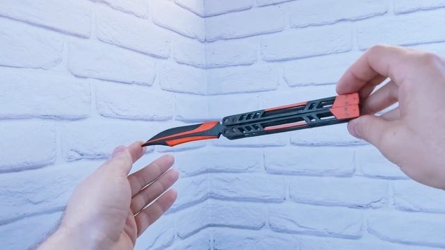 How To Make A BUTTERFLY KNIFE Out Of Paper | How To Make A BUTTERFLY KNIFE Out Of Cardboard