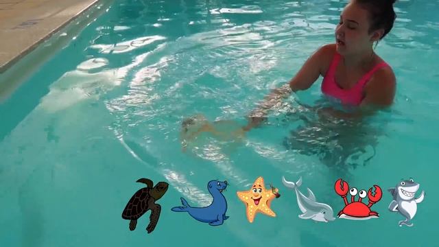 Baby Shark Saved By Ruby & Bonnie Kids Pretend Play in Swimming Pool смотреть онлайн