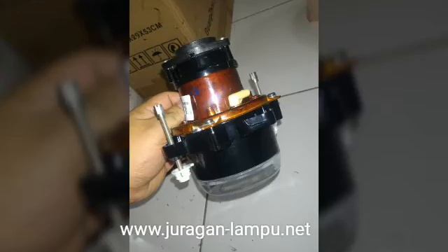 hella micro de projector waterproof housing bulb D2S смотреть онлайн