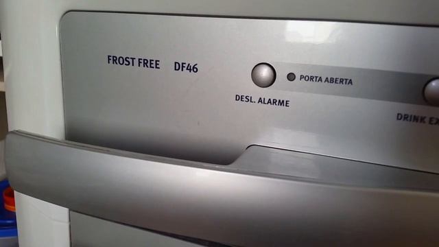 NOVO CIF GEL MULTIUSO x CIF CREMOSO SAPONACEO - QUAL A DIFERENÇA ENTRE ELES смотреть онлайн