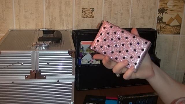 Коллекция косметики / Мое хранение смотреть онлайн