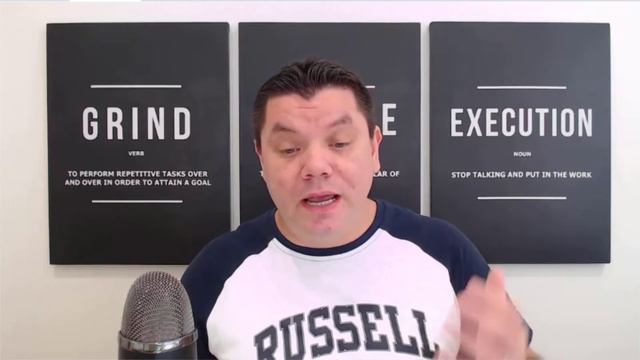 YouTube Channel Names - HOW TO PICK THE RIGHT NAME! Why it's Important... смотреть онлайн