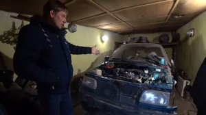 Заехал к пацанам в гаражи.Разобранная спортейдж и Новый двигатель на НИВУ.