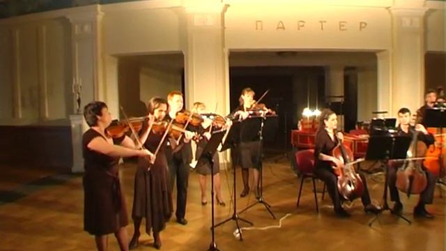 Musica Aeterna Plays in theTheater's Foyer Torelli.mpg смотреть онлайн