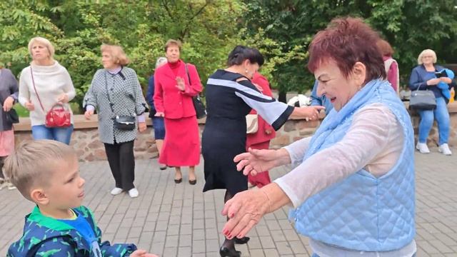 1.10.23г...И Опять Зажигаем под Наш Любимый КАЗАХСКИЙ ХИТ... ГОМЕЛЬ... смотреть онлайн