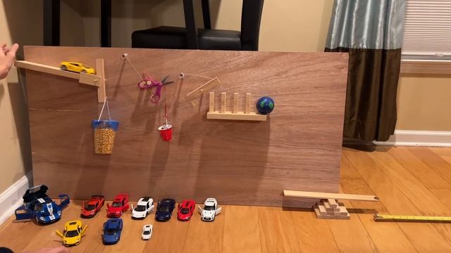 Simple Rube Goldberg Machine setup for Science class смотреть онлайн