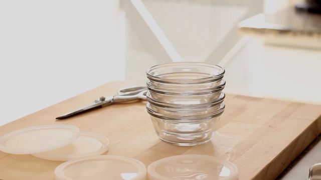 Beth's Foolproof Chocolate Lava Cake | ENTERTAINING WITH BETH смотреть онлайн