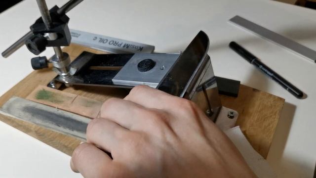 Тест камней карбид кремния KosiM сталь М390 61 HRC. Длинное видео.