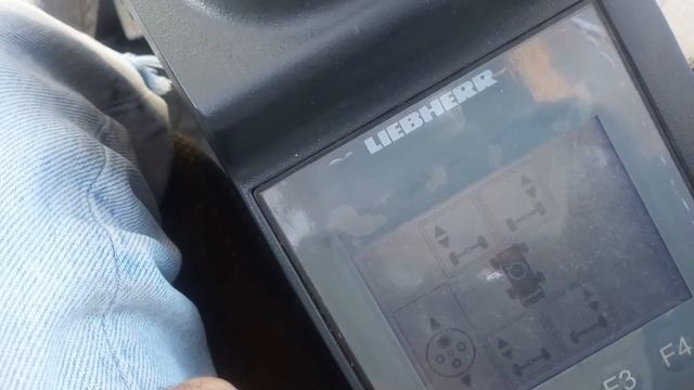 Компьютер на LIEBHERR -это КРУТО!!! смотреть онлайн