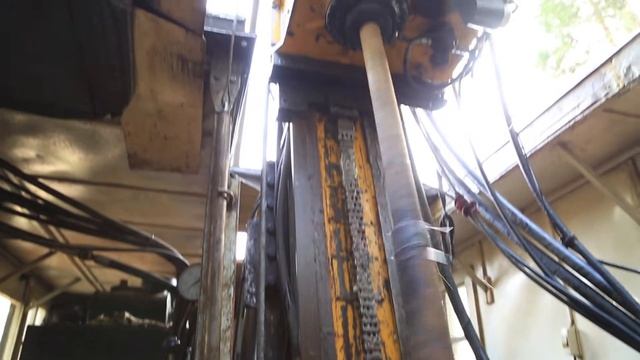 Буровая установка со станком CDH-1600. смотреть онлайн