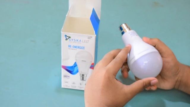 Syska Inverter SSK-EMB-09-01-B22 9-Watt Rechargeable Emergency Bulb (White) | Bulb Unboxing & Revie смотреть онлайн