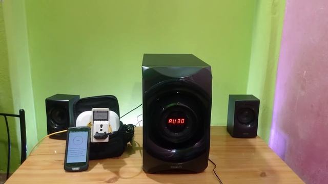 Sony D40 vs Philips SPA8000B Fight Club by AKS смотреть онлайн