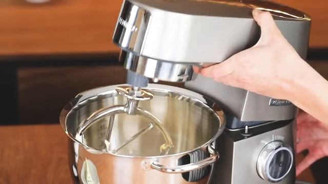 Savoury Blue Cheese and Pumpkin Cheesecake made with the Chef XL Titanium (K beater) смотреть онлайн