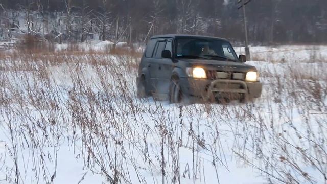 покатушки на Toyota Land Cruser Prado 90 смотреть онлайн
