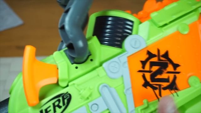 ? ЗОМБИ НЁРФ БЛАСТЕР БЕНЗОПИЛА ☠ - NERF ZOMBIE BRAINSAW BLASTER ? смотреть онлайн
