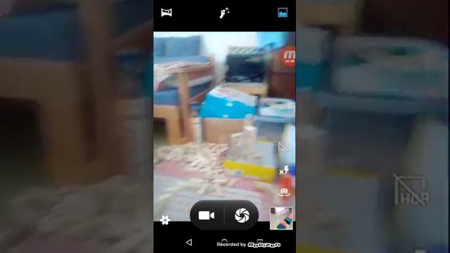 гигантская башня из домино , напишите мне в комментариях как вам башня из домино. смотреть онлайн