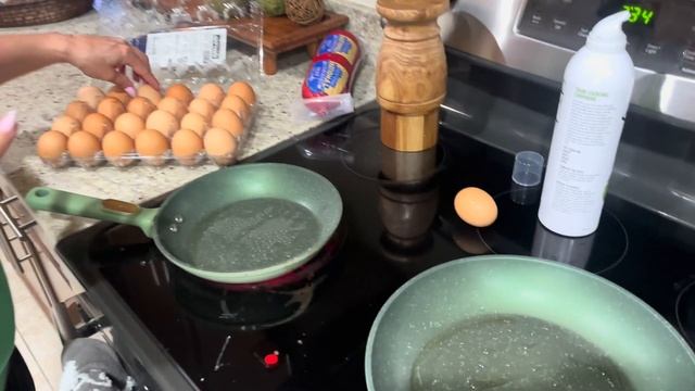 Они РАЗНЫЕ / Обсуждаем яйцо в АМЕРИКЕ / Дегустация сыра из магазина Costco смотреть онлайн