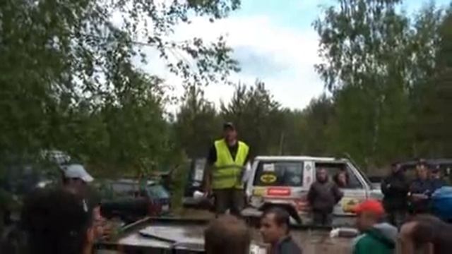 Land Rover Brother Challange.flv смотреть онлайн