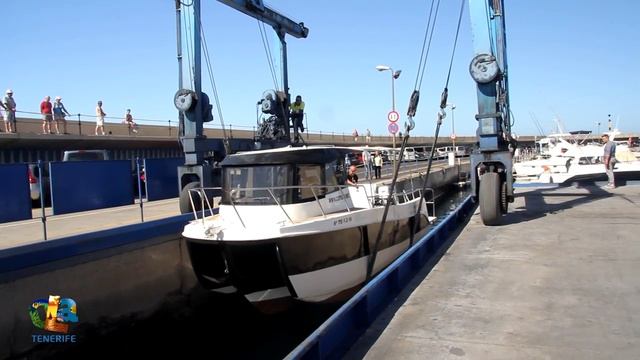 Наш дайв-бот/ Our new dive-boat смотреть онлайн