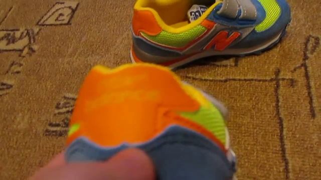 Детская обувь.Кроссовки смотреть онлайн