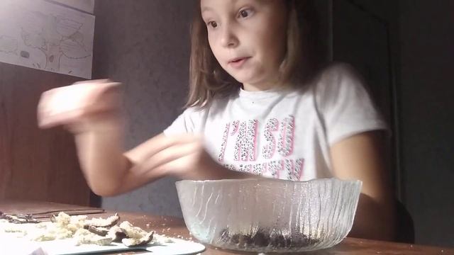 как сделать вкусняшку у себя дома. пишите в комментариях приготовление своей вкусняшки смотреть онлайн