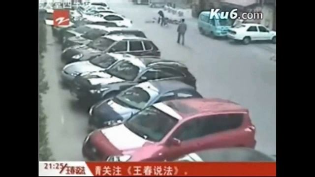 mdr jet son velo sur des voleurs en scooter смотреть онлайн