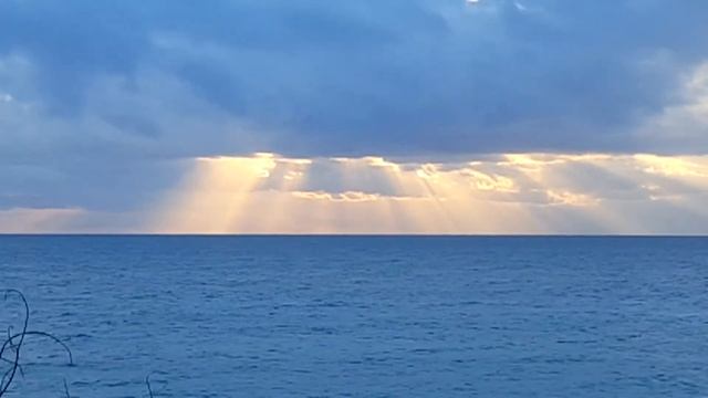 Море волнуется четыре... смотреть онлайн