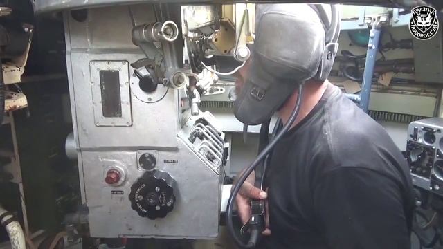 Сдача экзамена на наводчика БМП-1 с последующим посвящением.