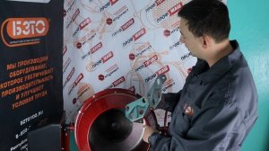 Процесс сборки и установки сборных лопастей на бетоносмеситель