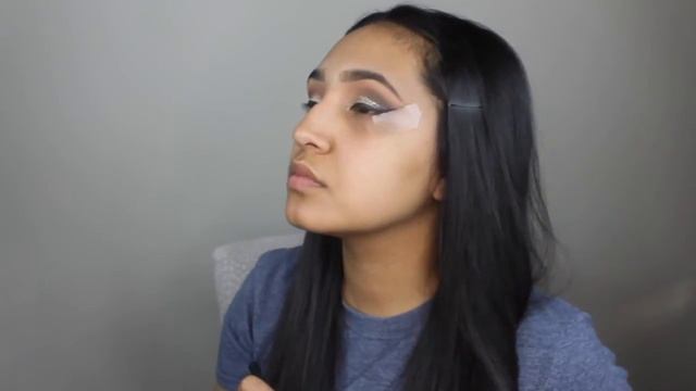 Gold Smokey Eye + Classic Red Lips смотреть онлайн