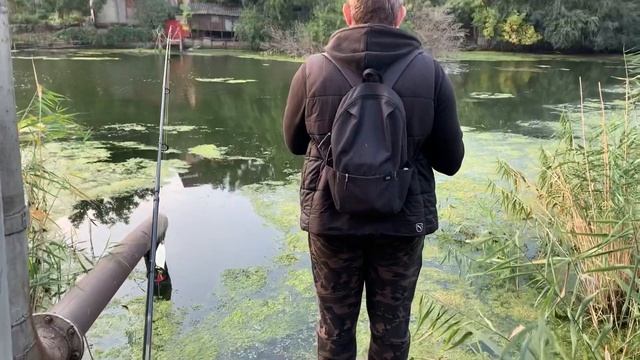 РЫБАЛКА НА ЩУКУ В ПАРКЕ ПРАВДЫ. г.Кривой Рог, р. Ингулец, сентябрь 2020г.