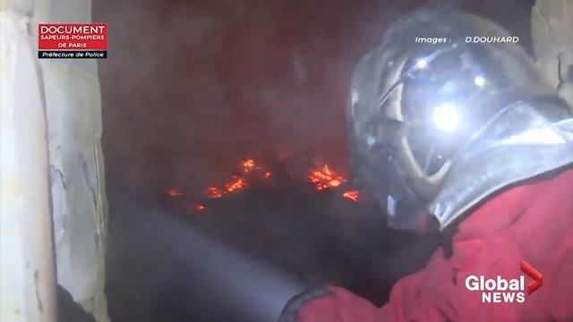 Тушение пожара в Нотр-Дам-де-Пари смотреть онлайн