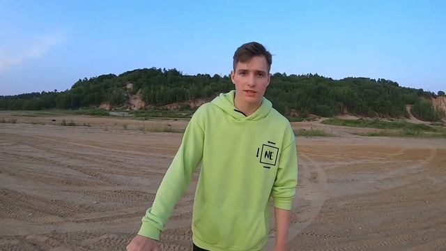 Как Сделать Боковое Сальто C Нуля На Улице смотреть онлайн